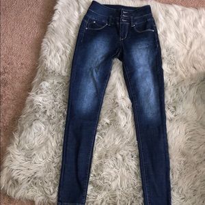 YMI Jeans never worn. Skinny jeans 👖